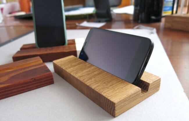 DIY Wooden Phone Stand