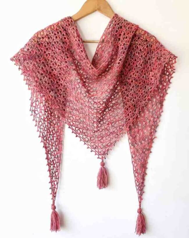Little Fictions – Free Crochet Pattern for a One Skein Shawl