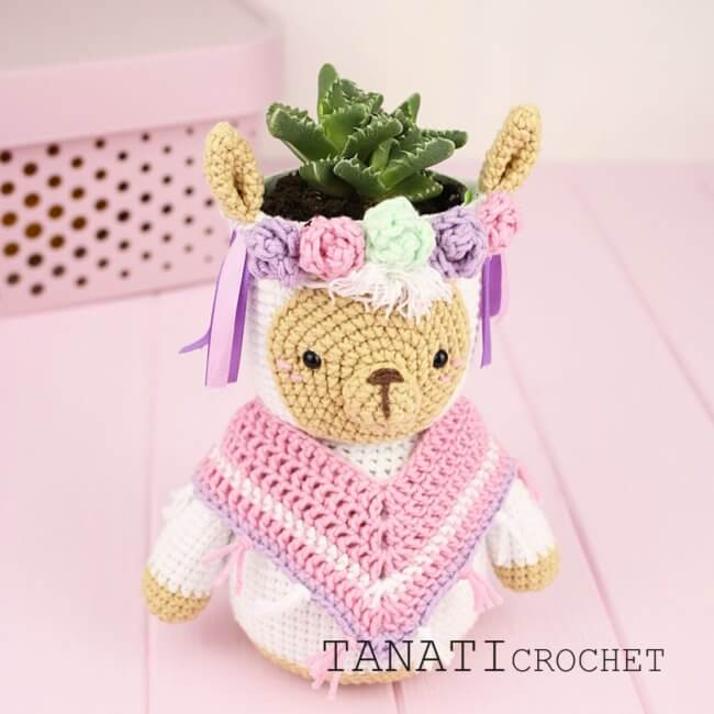 Crochet Pattern “Cache-pot LLAMA”