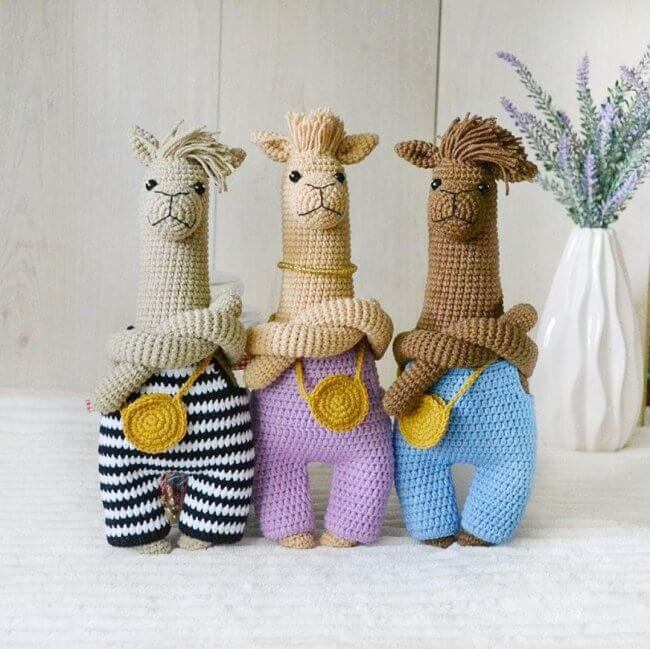 Llama crochet pattern